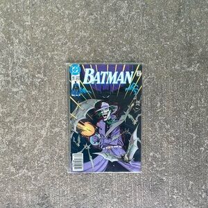 Batman #451  NM-  1990 DC Comic!!!! Great Condition! RARE.